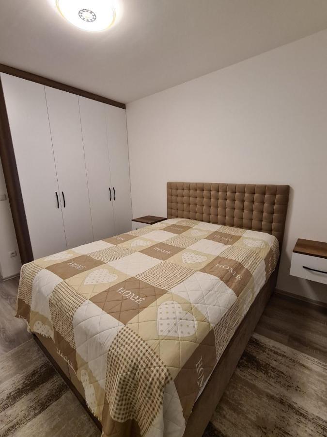 Fush Kosov Apartment Center Kosovo Polje Dış mekan fotoğraf