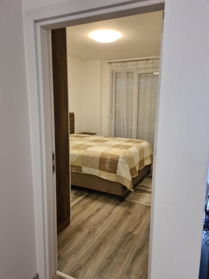 Fush Kosov Apartment Center Kosovo Polje Dış mekan fotoğraf